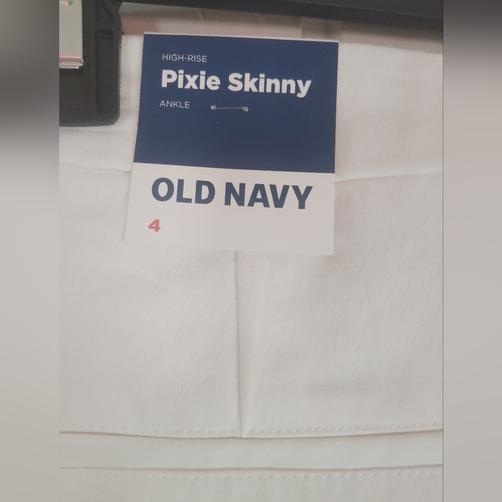BUNDLE OF 2!! NWT, Old Navy Pixie Skinny Pants & EUC Old Navy Top. Size 4/XS - Picture 8 of 16